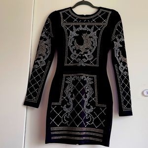 Gorgeous little black dress